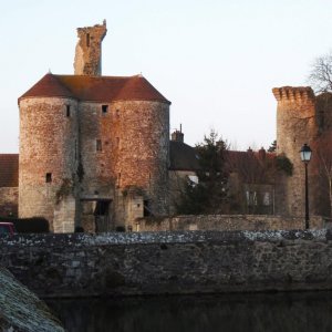 Château de Montepilloy (Oise)