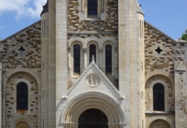 Notre Dame du Pré - Le Mans - 1090 Architectes 