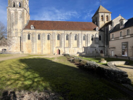 Abbaye de Saint-Savin - 1090 Architectes -etude de faisabilité 